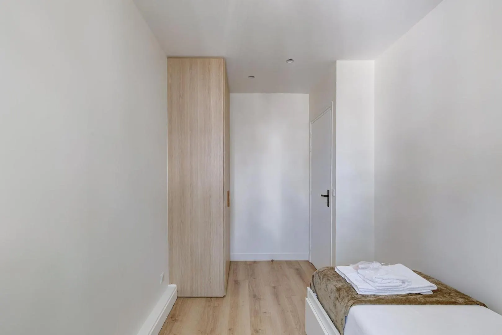 563 Suite Maillot - Superbe Appartement A Paris